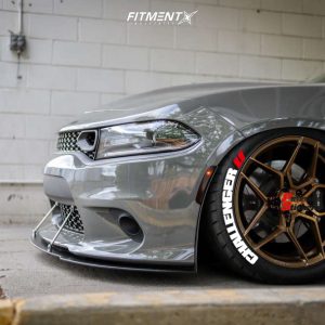 CHALLENGER  SXT + LOGO RED , a Set for 4 tires (321)