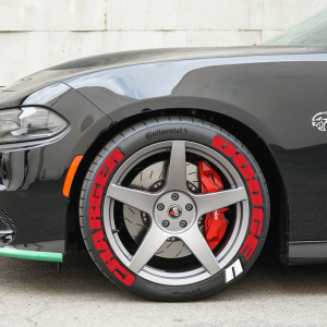 DODGE CHARGER  , a Set 4 for tires (130)