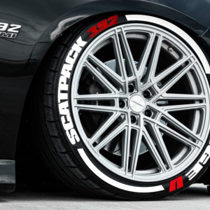 Dodge Scatpack 392 + Stripes, Set for 4 Tires (1176)