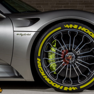 Hoonigan + Stripes + Flag Full Yellow, Set for 4 Tires (1660)