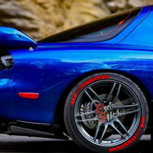 MAZDA red, a Set for 4 tires (610)