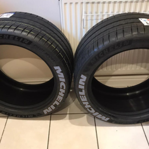 Michelin Grey, Set for 4 Tires (1429)
