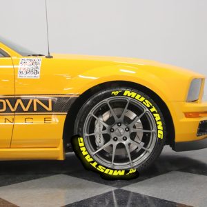MUSTANG yellow , a Set for 4 tires (300)