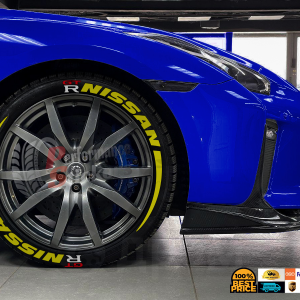 Nissan GT-R + Stripes Yellow, Set for 4 Tires (1395)