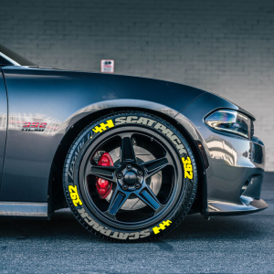 Scatpack 392 Grey + Flag Yellow, Set for 4 Tires (1204)