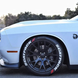 Scatpack + Logo Red, Set for 4 Tires (1181)