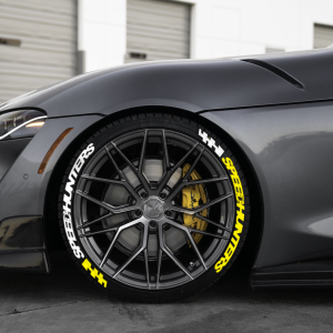 Speedhunters + Flag White Yellow, Set for 4 Tires (1459)