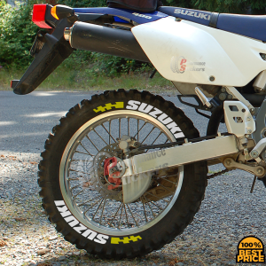 Suzuki + Flag Yellow, Set For 2 Tires Both Sides Left And Right (1739)