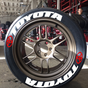Toyota + Logo Red, Set for 4 Tires (1397)